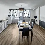Hébergement de vacances 2 Bedroom Awesome In *