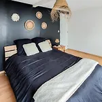 Stunning In With Wifi بيت للعطل *